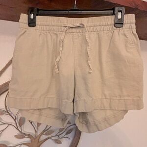 Khaki shorts